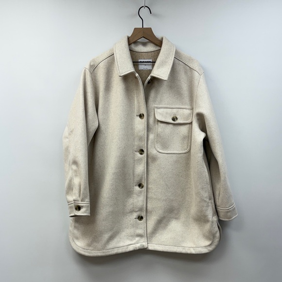 NWOT Old Navy Soft-Brushed Shacket Button-Up Shirt Jacket Oatmeal XL - Picture 3 of 9